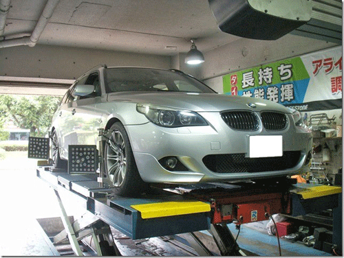 BMW525iのタイヤ内減り 後輪の内側が減っている